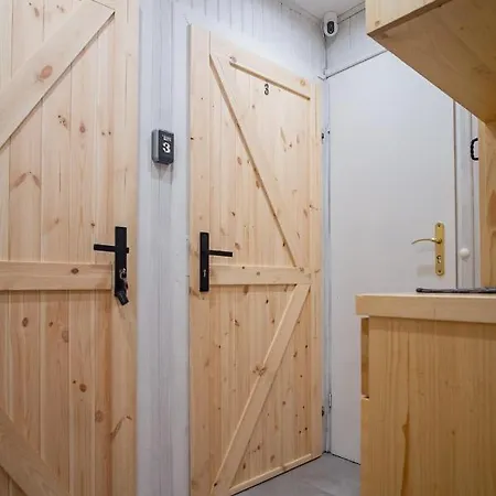 Samo Centrum Apartamento *